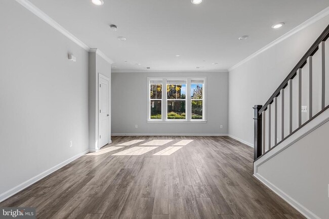 Foto del edificio - 45114 Kincora Dr