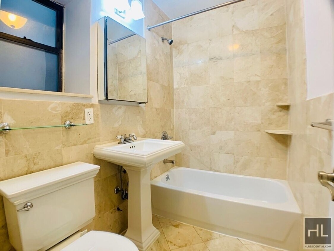 Foto del edificio - E 13TH ST.