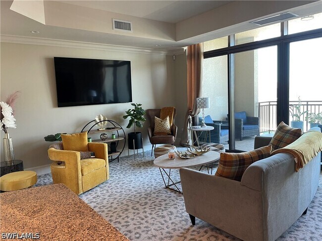 Foto del edificio - 9115 Strada Pl