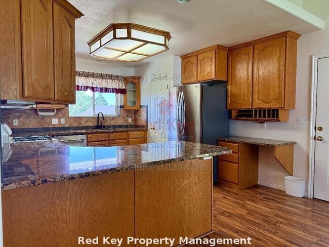 Foto del edificio - Breeze Cir Single Family Home