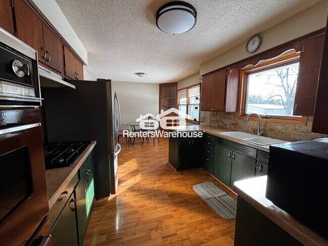 Building Photo - Available now! Welcome home to this 4 bed 2 bath single family home in Farmington with a spacious...