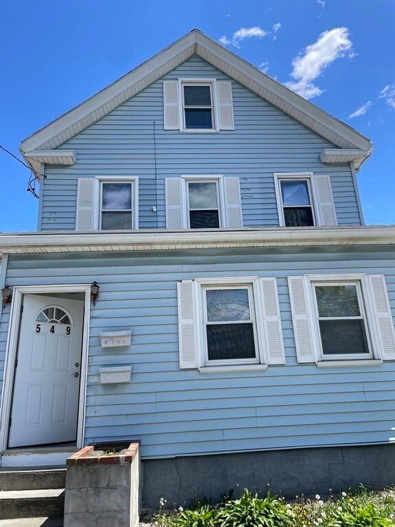 549 Highland Ave Unit 1, Malden, MA 02148 Room for Rent in Malden, MA