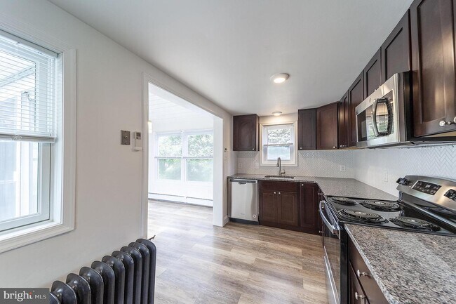 Building Photo - 759 Germantown Pike
