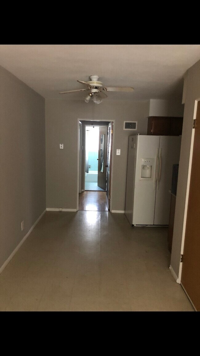 Foto del edificio - 4506 Jamieson Ave