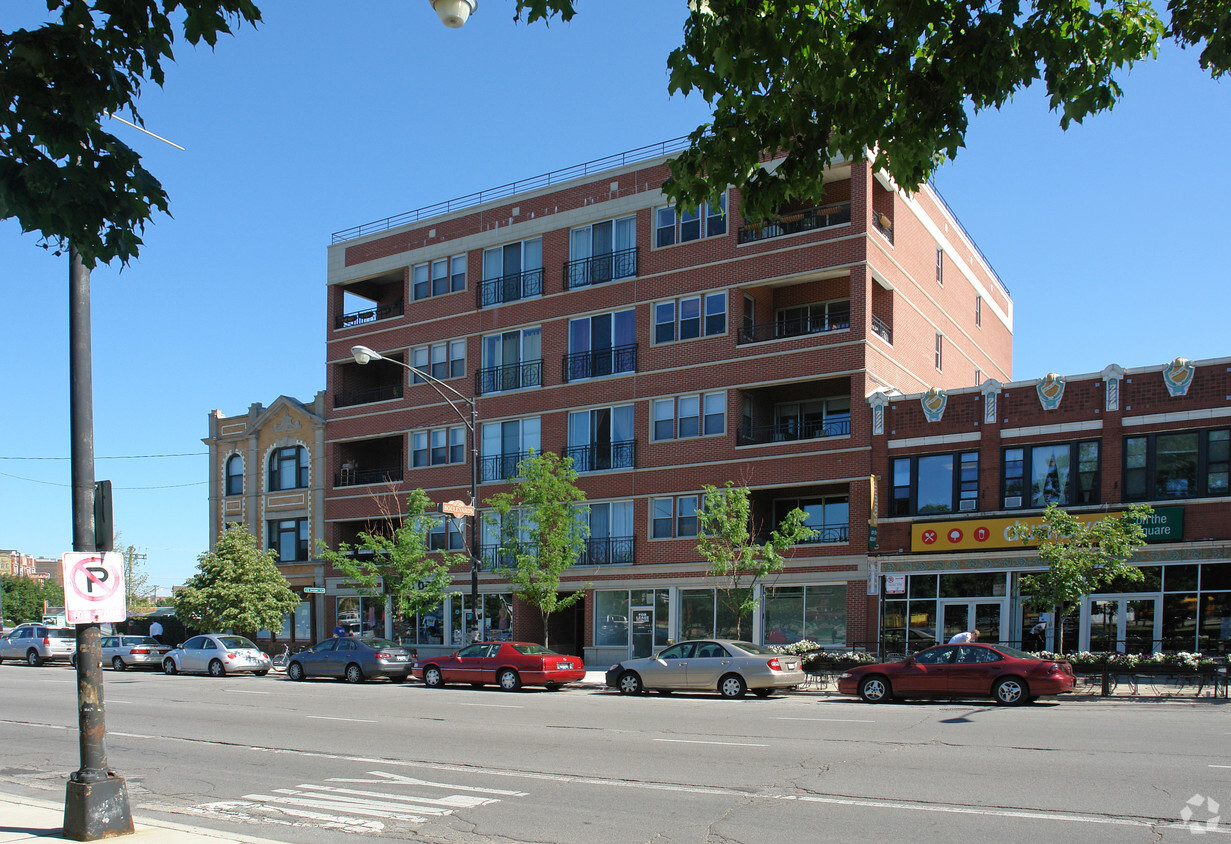 Building Photo - 3131 W Logan Blvd