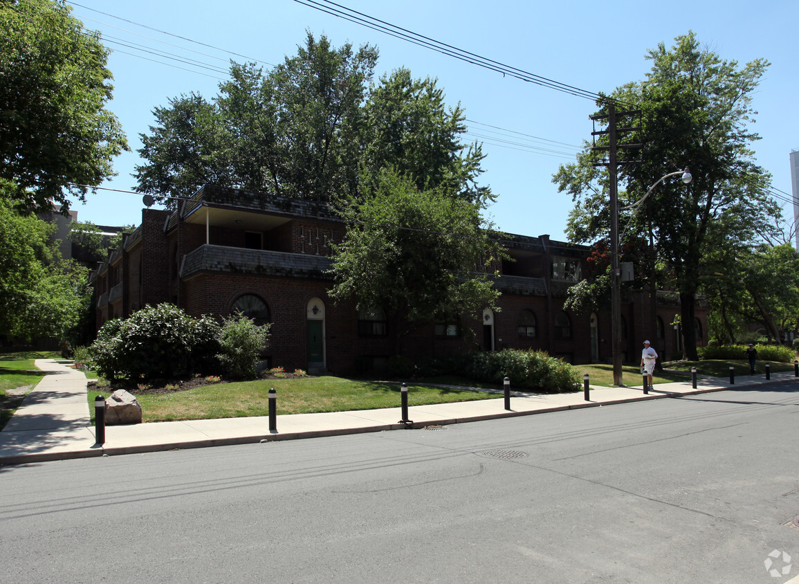 Primary Photo - Balliol Townhouses