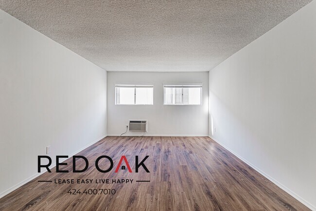 Foto del edificio - 1539 Alexandria Ave