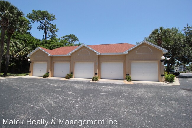 Building Photo - 3 br, 3 bath House - 105 Captains Walk