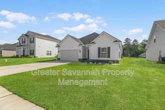 Building Photo - 208 Alyssa Ave