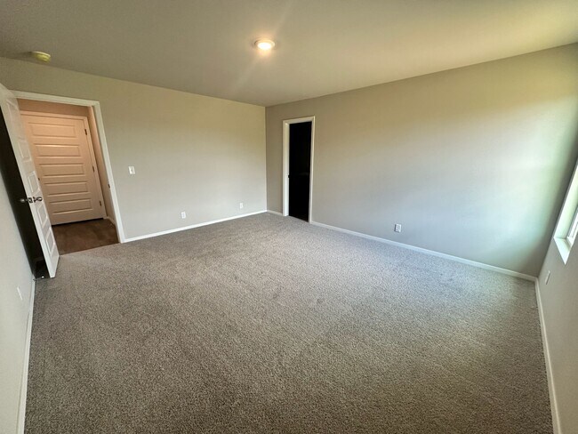 Foto del edificio - 8508 E 164th St S