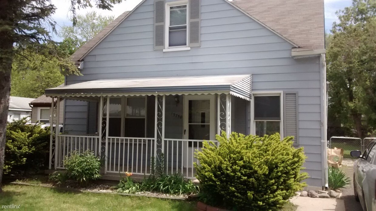 19750 Inkster Rd, Redford, MI 48240 House Rental in Redford, MI