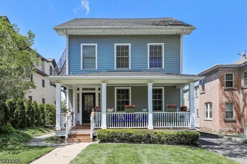 Foto principal - 54 Elm St