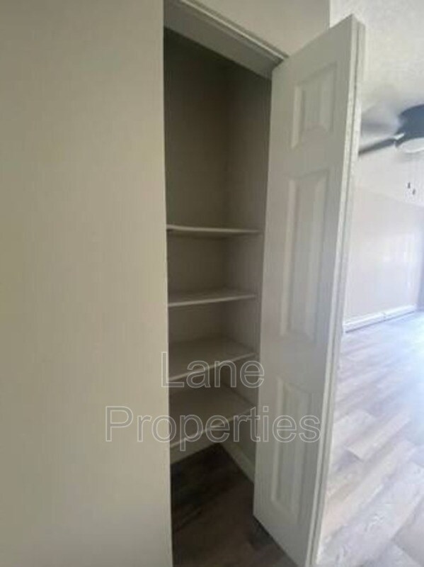 Foto del edificio - 1615 Pearl St