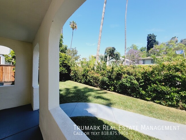 Foto del edificio - California 2 bedroom Bungalow in Silverlake !