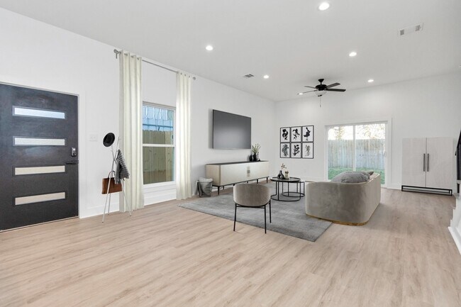 Foto del edificio - 2217 Lee St