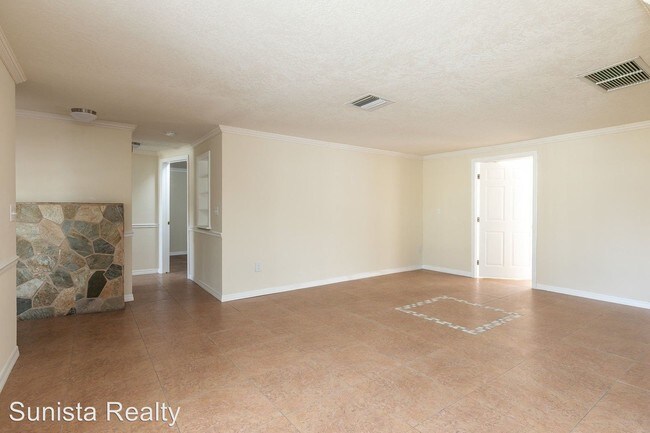 Building Photo - Studio, 2 bath House - 3746 Fox Dale Lane