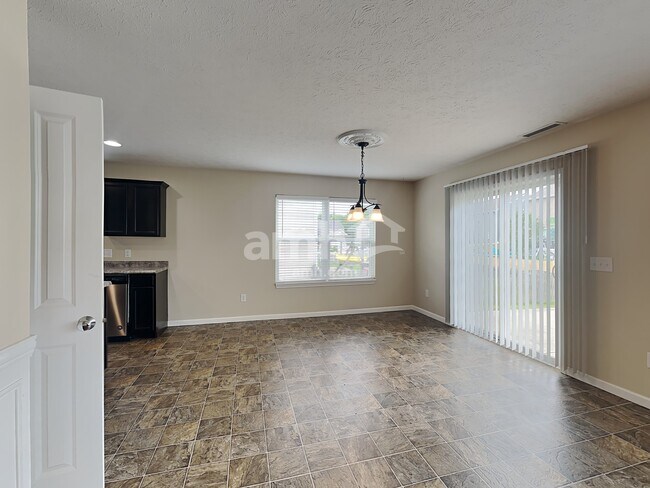 Building Photo - 1606 Lavender Ln