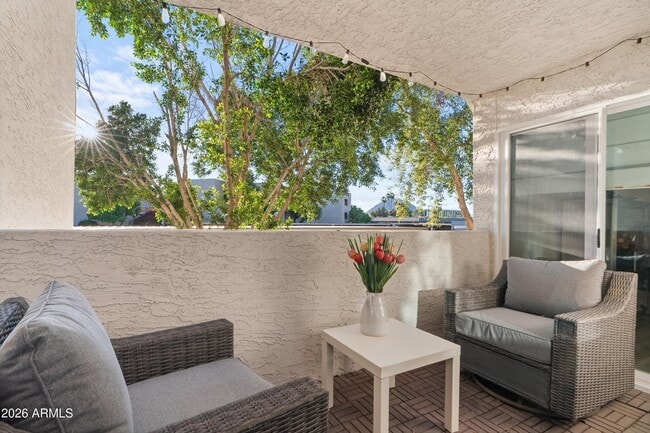 Building Photo - 7494 E Earll Dr