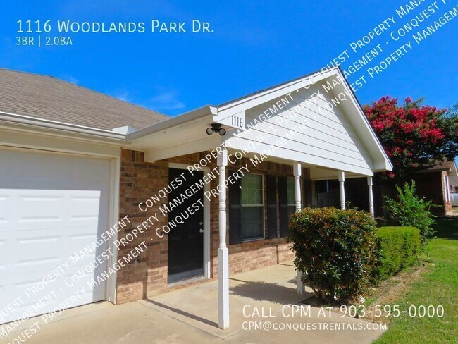 Foto del edificio - 1116 Woodlands Park Dr