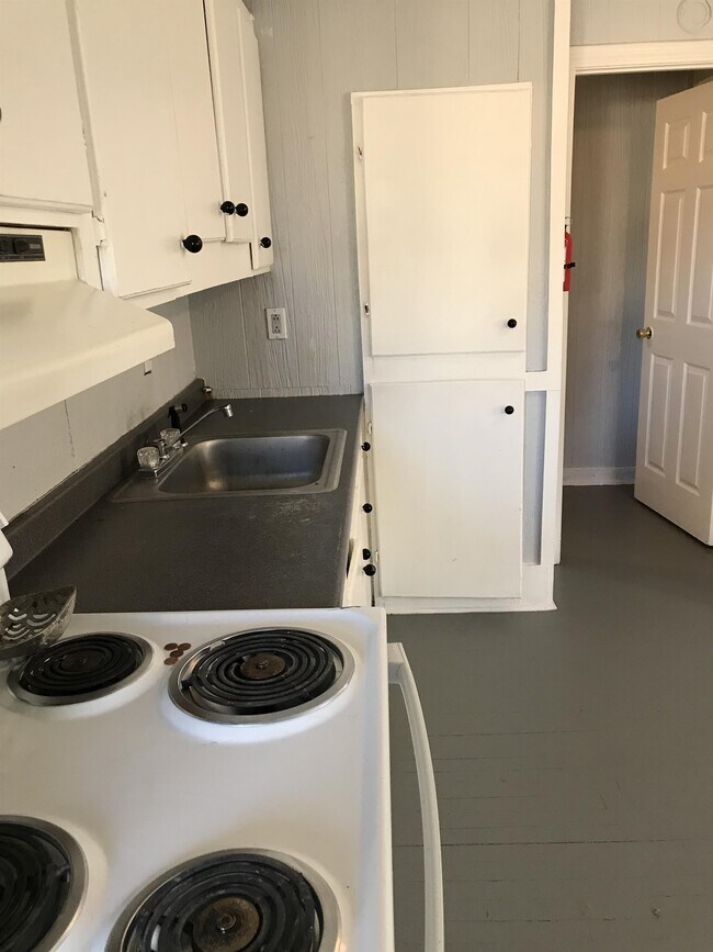 Foto del edificio - 822 Edwards St