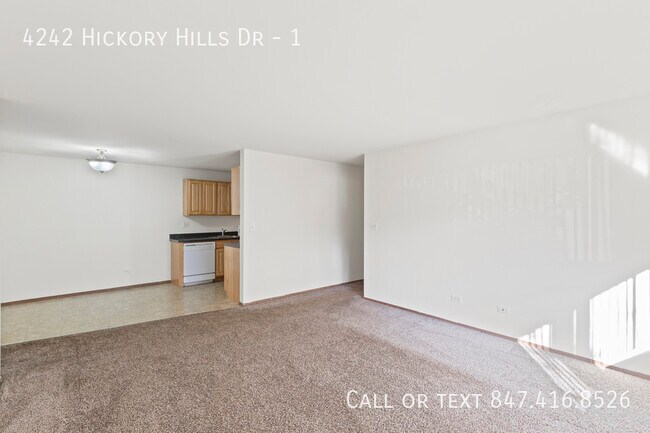 Foto del edificio - 4242 Hickory Hills Dr