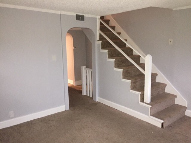 Foto del edificio - 1501 Mt Holly Rd