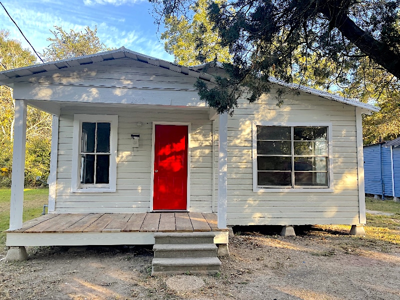 Primary Photo - 1206 W 7th St