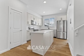 Building Photo - 8127-8228 228 St NW