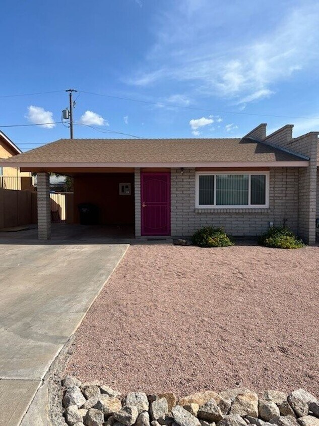 Foto principal - 1521 E Ironwood Dr