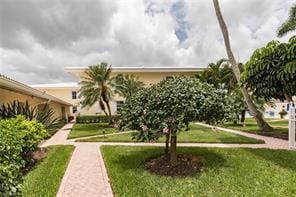 Building Photo - 3300 Gulf Shore Blvd N