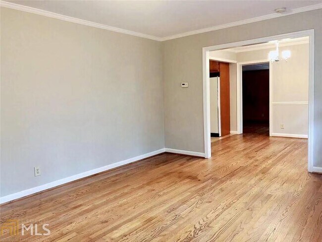 Building Photo - 1022 Homewood Ct