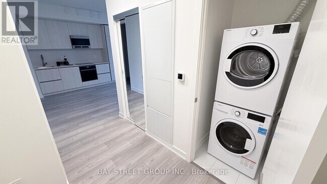 Building Photo - 120 Broadway Ave