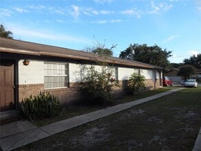 Building Photo - 1305 W Verona St