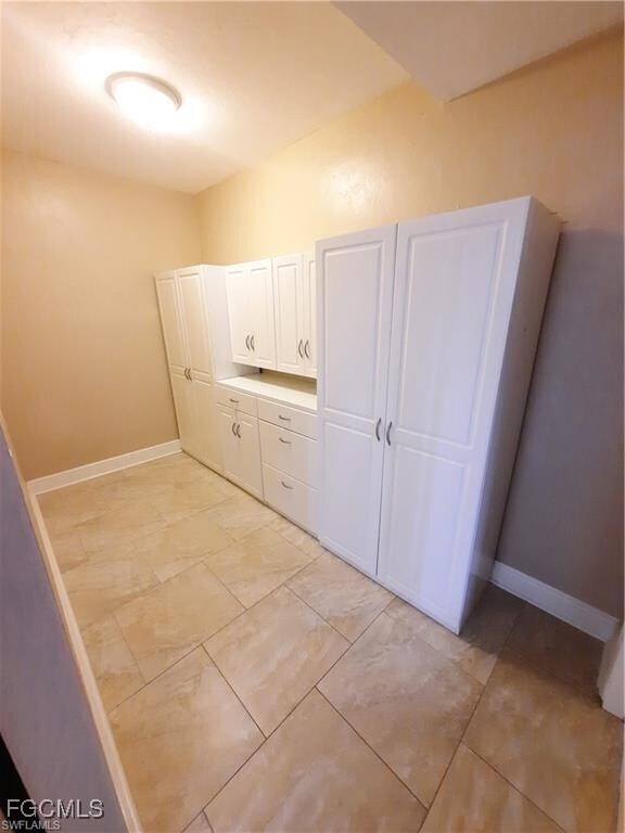 Building Photo - 7626 Winged Foot Dr