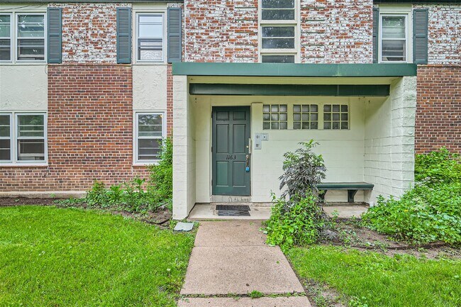 Building Photo - 1163 Krameria St