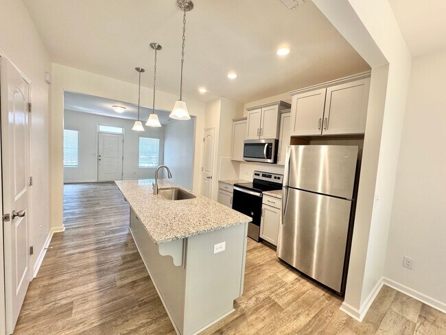 Photo - BEAUTIFUL 2 Bedroom Townhome in Cox Mill D...