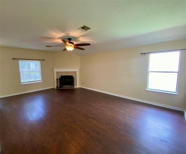 Building Photo - 1408 Terra St
