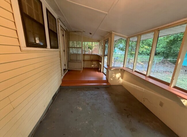 Foto del edificio - 832 Richmond St