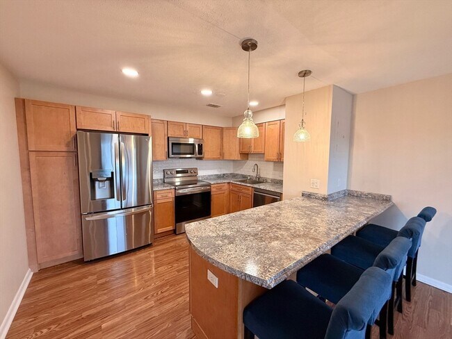 Foto del edificio - 1006 Paradise Rd