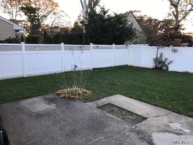 Foto del edificio - 1374 Millwood Ln