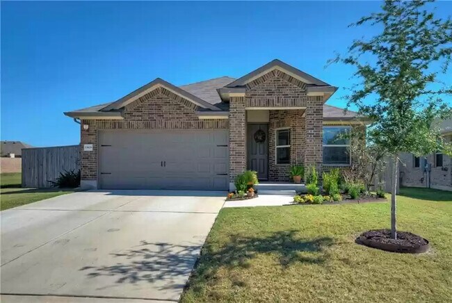 Building Photo - 13809 Rosebud Isle Dr