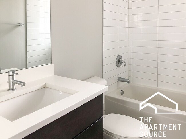 Foto del edificio - 1946 W Nelson St