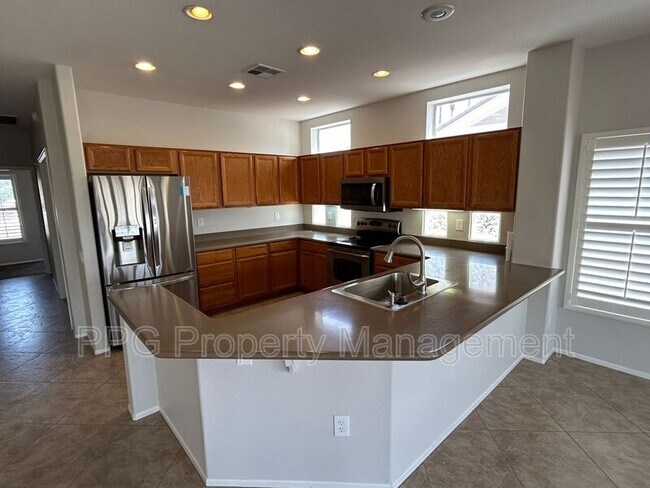 Building Photo - 15705 W Futura Dr