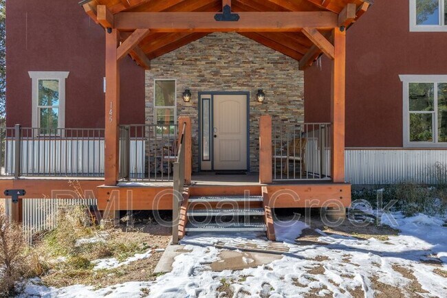 Foto del edificio - 145 Rudolph Ranch Road