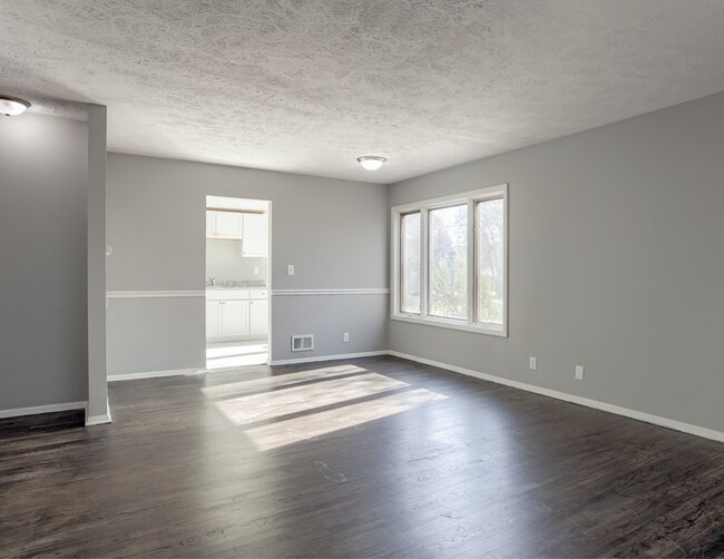 Foto del edificio - 8061 Arbor St