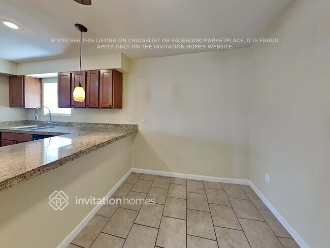 Foto del edificio - 2911 W Laurel Ln
