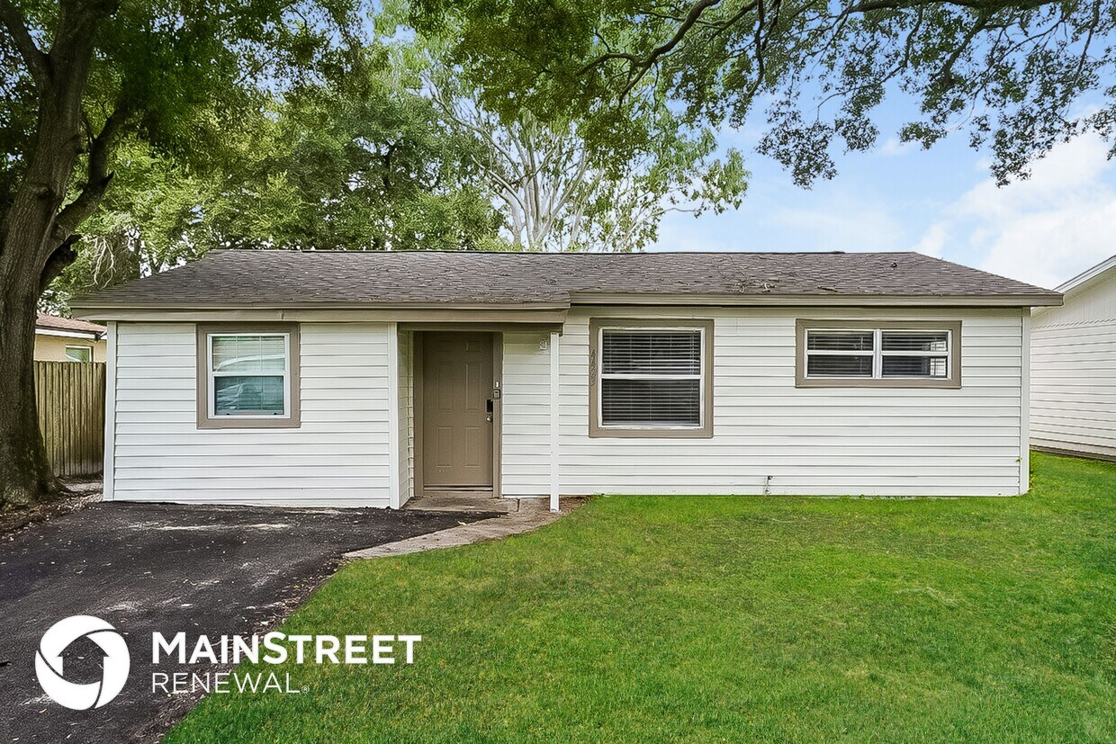 Foto principal - 4423 73rd St N