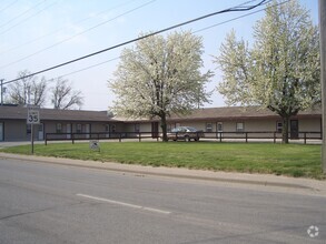 Building Photo - 1718 W Jackson St