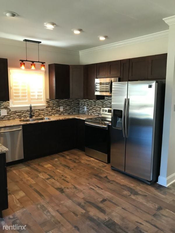 Building Photo - 3 br, 2.5 bath House - 1517 River Run Dr