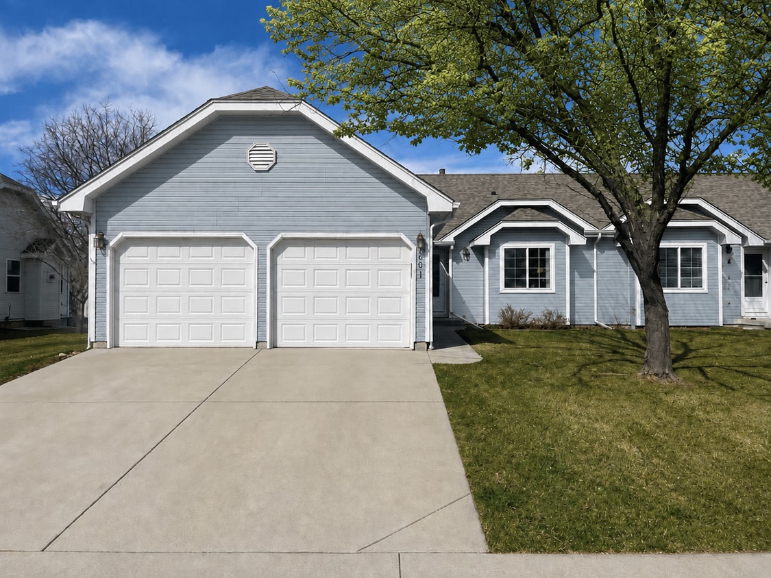 Photo - 601 Moose Ct